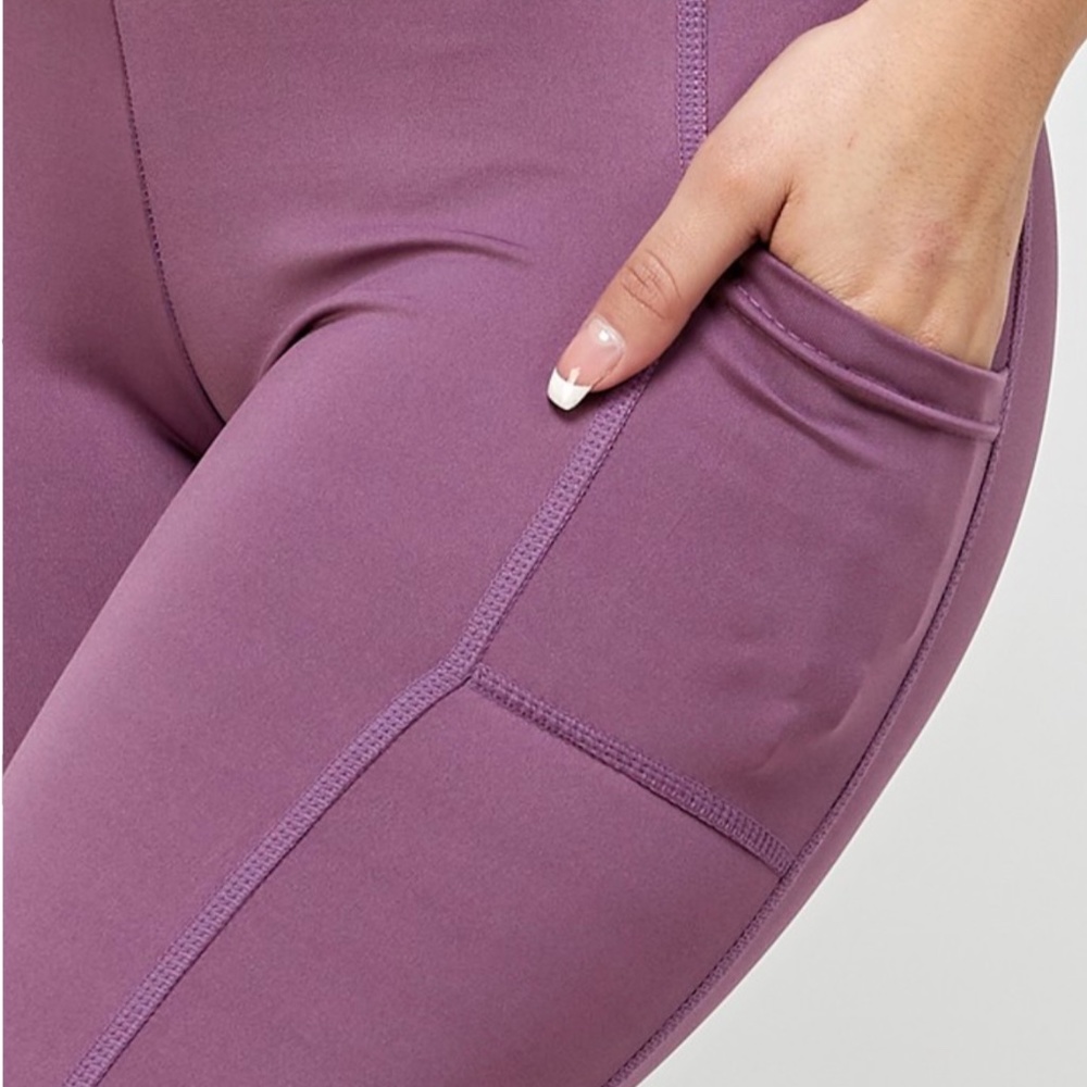 Light purple butt lifted leggings as seen on TicTo